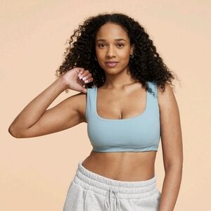 Blogilates Women's Blue Teal Crisscross Back Sports Bra Size Large